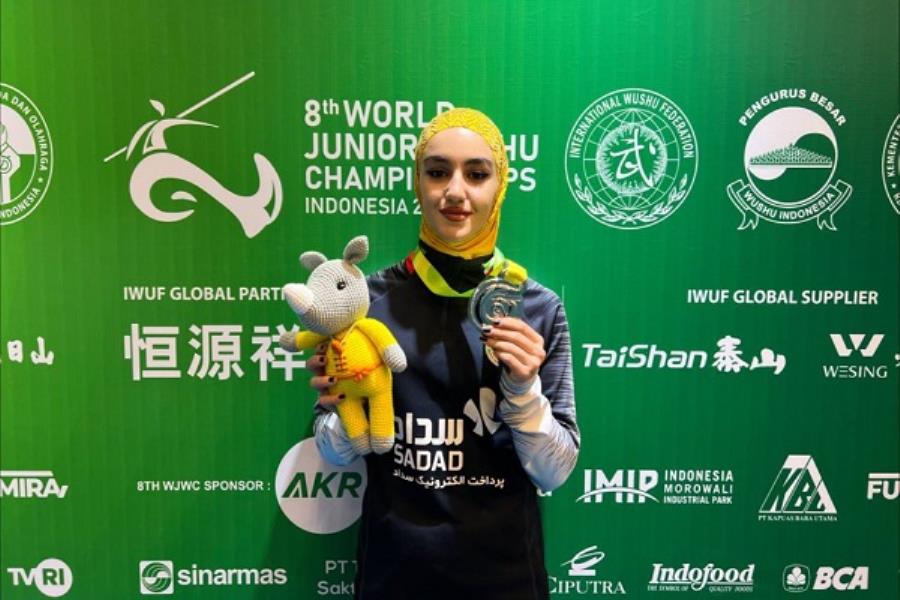 ووشو قهرمانی جهان: نازنین بازدار نخستین مدال کاروان ایران را گرفت